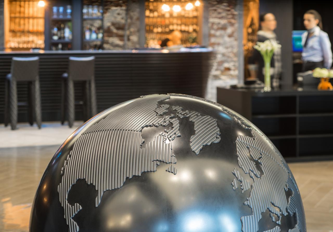 Pullman Old Town Отель 5*